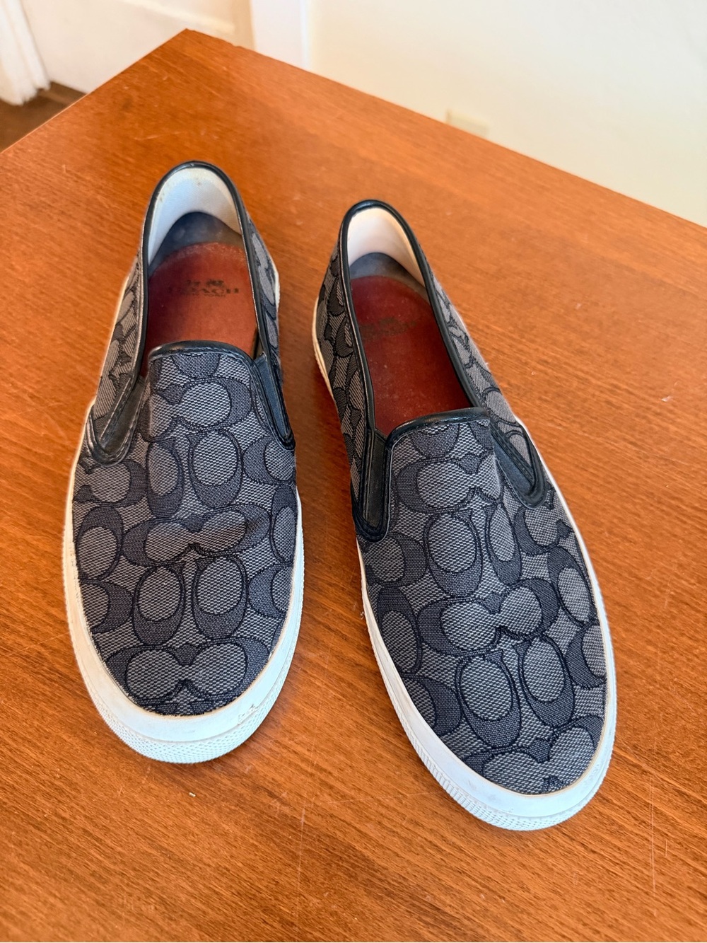 Coach Chrissy Signature C Jacquard Slip-On Sneakers Black Gray Size 9B